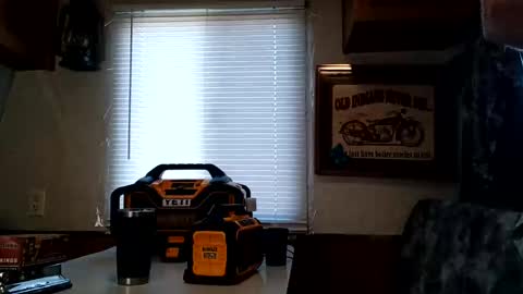 scarefacelivingitupforever online show from November 15, 7:05 pm