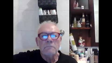 schizzodoro online show from November 1, 3:43 am