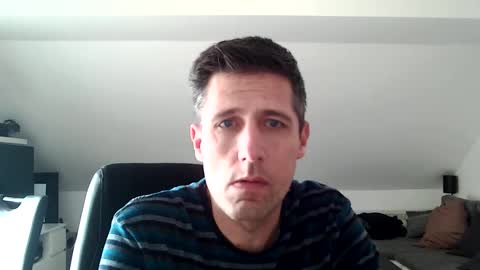 Snapshot of schnuckigeil chatting on January 20, 12:18 pm Dildomen online show from January 20, 12:18 pm