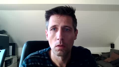Snapshot of schnuckigeil chatting on January 21, 2:44 pm Dildomen online show from January 21, 2:44 pm