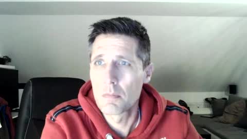 Snapshot of schnuckigeil chatting on January 13, 6:16 pm Dildomen online show from January 13, 6:16 pm
