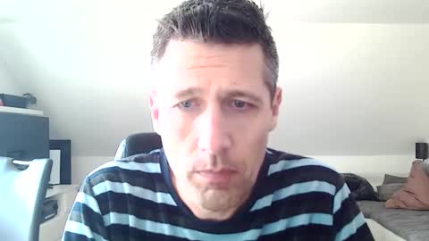 Snapshot of schnuckigeil chatting on March 3, 12:54 pm Dildomen online show from March 3, 12:54 pm