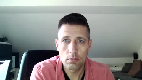 Snapshot of schnuckigeil chatting on February 11, 2:57 pm Dildomen online show from February 11, 2:57 pm