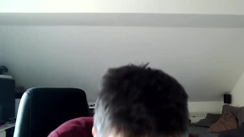 Snapshot of schnuckigeil chatting on December 11, 12:16 pm Dildomen online show from December 11, 12:16 pm
