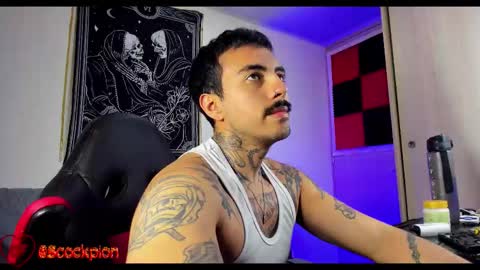 Alejandro help me to reach 200 thumps up online show from February 1, 7:51 am