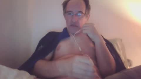 Snapshot of scotchwhieskie chatting on February 7, 10:52 pm scotchwhieskie online show from February 7, 10:52 pm