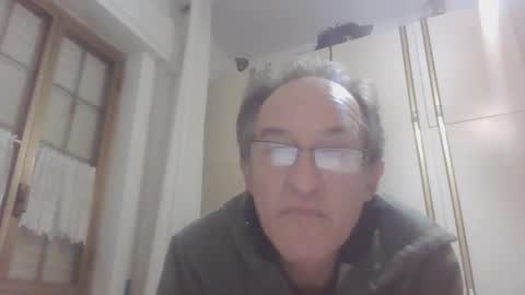 Snapshot of scotchwhieskie chatting on February 17, 7:21 pm scotchwhieskie online show from February 17, 7:21 pm