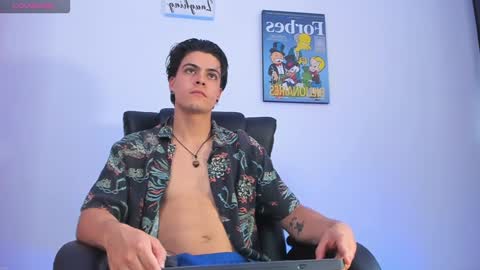 S C O T T independent model online show from January 19, 9:23 pm