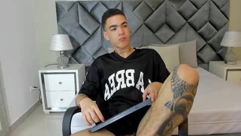 Scot online show from February 21, 1:00 am