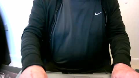 Scott online show from December 3, 9:31 am