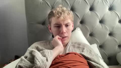 Snapshot of scottish_twink01 chatting on January 6, 11:40 am danny online show from January 6, 11:40 am