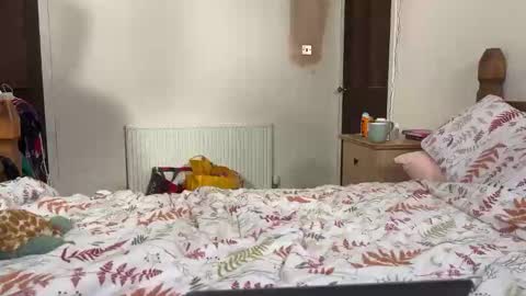 Snapshot of scottish_twink01 chatting on December 29, 7:54 pm danny online show from December 29, 7:54 pm