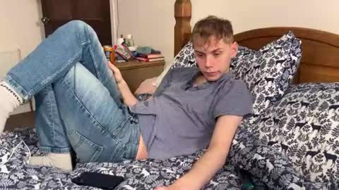 Snapshot of scottish_twink01 chatting on January 16, 5:44 pm danny online show from January 16, 5:44 pm