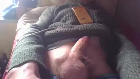 scottishguy696969 online show from April 4, 10:23 am
