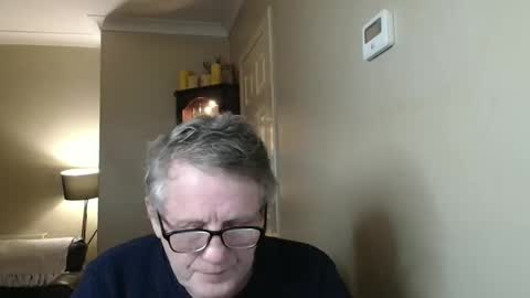 Snapshot of scottsman214 chatting on December 13, 8:58 pm James online show from December 13, 8:58 pm