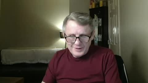 Snapshot of scottsman214 chatting on February 13, 7:52 pm James online show from February 13, 7:52 pm
