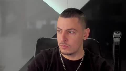 Ricardo online show from February 10, 1:27 pm