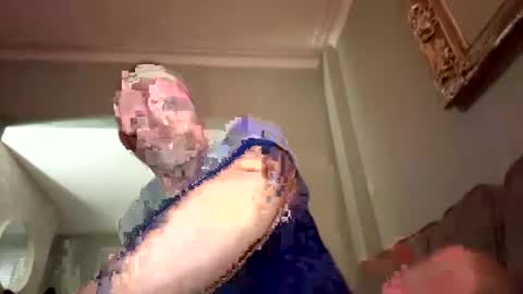 Snapshot of scousegay4 chatting on January 18, 4:31 pm StraightScouse online show from January 18, 4:31 pm