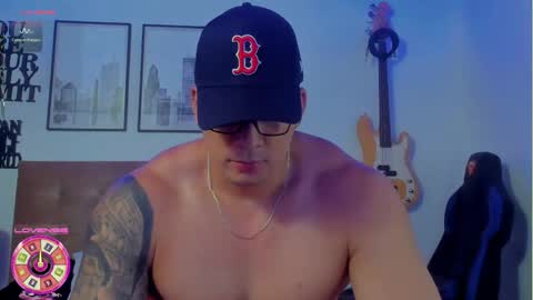 Snapshot of sean_carrera69 chatting on October 2, 3:32 am Sean Carrera online show from October 2, 3:32 am