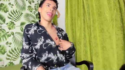 Sean online show from February 15, 3:52 am