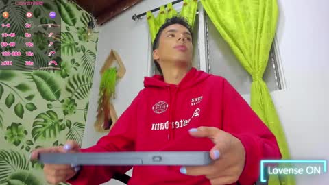 Sean online show from February 4, 3:44 am