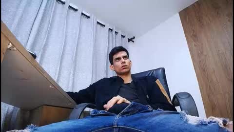 sebalexis7 online show from November 21, 6:56 am