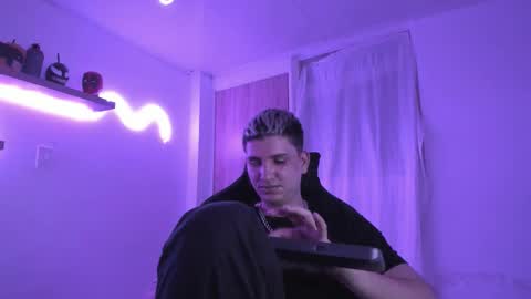 Sebastin online show from December 19, 11:45 pm