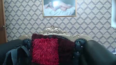 Snapshot of sebas_cat chatting on September 28, 9:35 pm Sebastian Alvarez online show from September 28, 9:35 pm