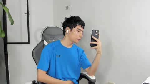 sebastian online show from January 14, 2:33 pm