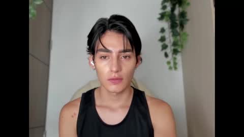 Snapshot of sebas_rosse chatting on March 2, 9:52 pm sebastian online show from March 2, 9:52 pm