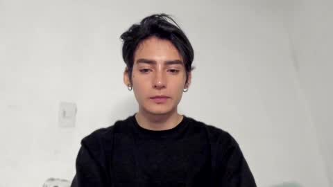 Snapshot of sebas_rosse chatting on December 30, 12:11 am sebastian online show from December 30, 12:11 am