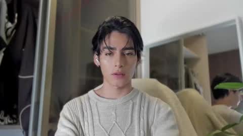 Snapshot of sebas_rosse chatting on February 23, 1:20 am sebastian online show from February 23, 1:20 am