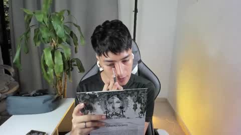 sebastian online show from March 23, 1:06 pm