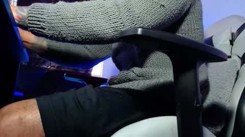 Sebastian online show from February 7, 1:07 pm