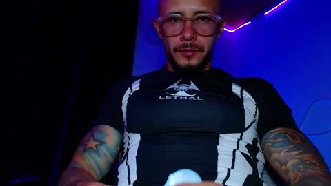 Sebastian online show from March 24, 2:06 am