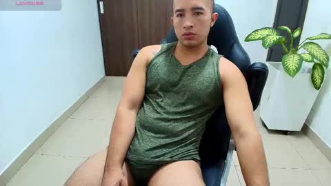 juan  sebastian online show from October 22, 12:42 pm