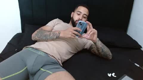 Sebastiano online show from December 6, 4:47 am