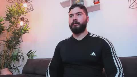 Instagram jeanpaulfit  online show from May 26, 9:55 pm