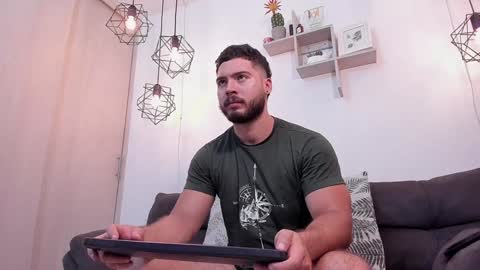 Instagram jeanpaulfit  online show from January 19, 1:01 pm