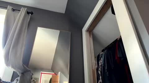 Fun online show from December 3, 2:38 pm