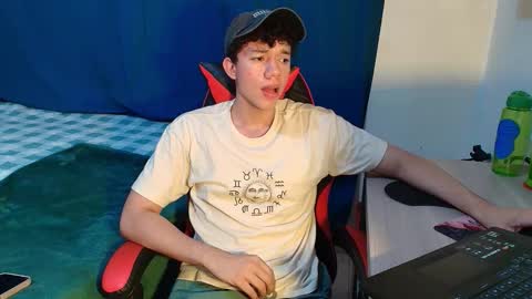 Sebas online show from January 8, 6:02 pm