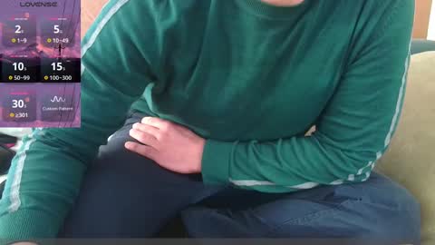 Snapshot of seewolf1000 chatting on December 31, 11:42 am seewolf1000 online show from December 31, 11:42 am