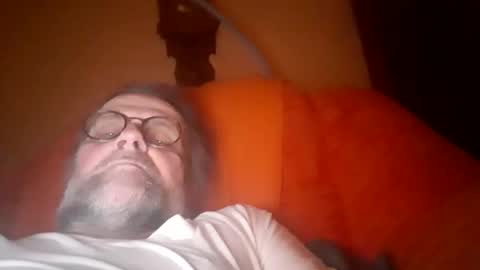 sehr_gespannt online show from November 10, 12:37 am