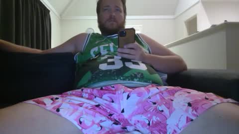 Snapshot of seigejay chatting on February 4, 8:35 am seigejay online show from February 4, 8:35 am