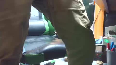 selfpound online show from October 12, 9:20 pm