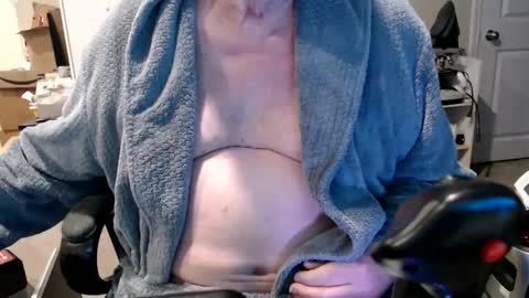 selkie2s online show from April 12, 9:49 pm