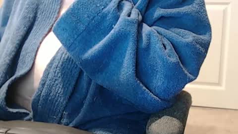 selkie2s online show from February 22, 12:40 pm