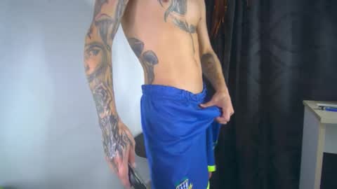 sem_alas online show from March 2, 6:36 am