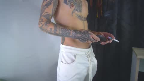 sem_alas online show from January 13, 1:21 am