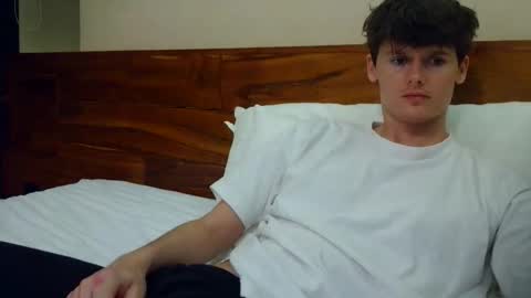 Cam online show from May 6, 3:40 am